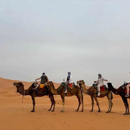 Hotel Takojt Merzouga Exteriér fotografie